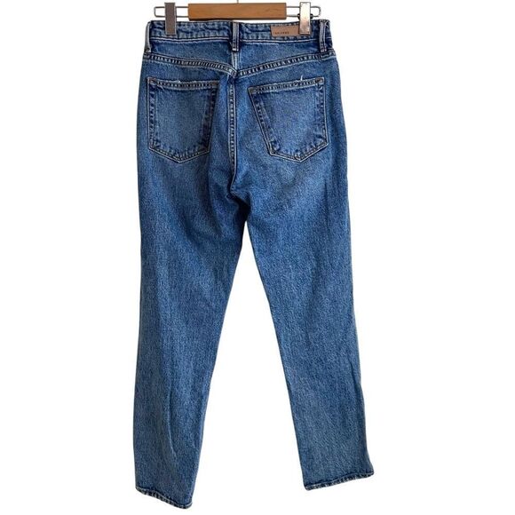 GRLFRND Helena High Rise Straight Jeans in Missing Words - Picture 4 of 12